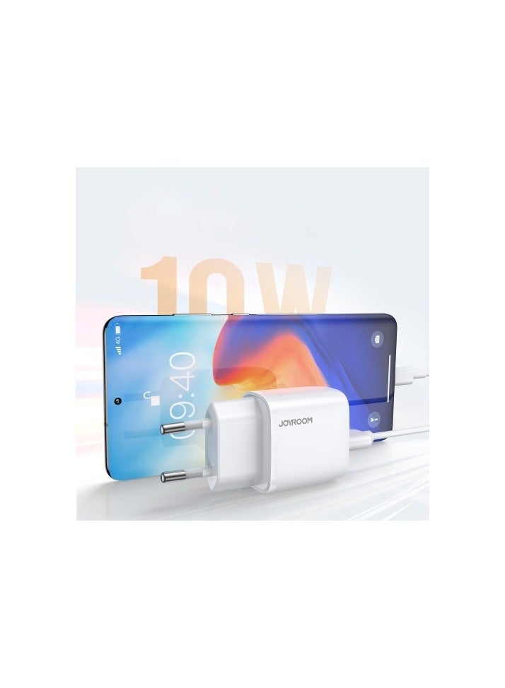 L-2A101 Dual Port Mini Fast Charger 2.1A White